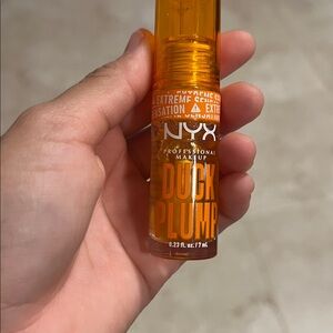 NYX Professional Makeup Orange Duck Plump